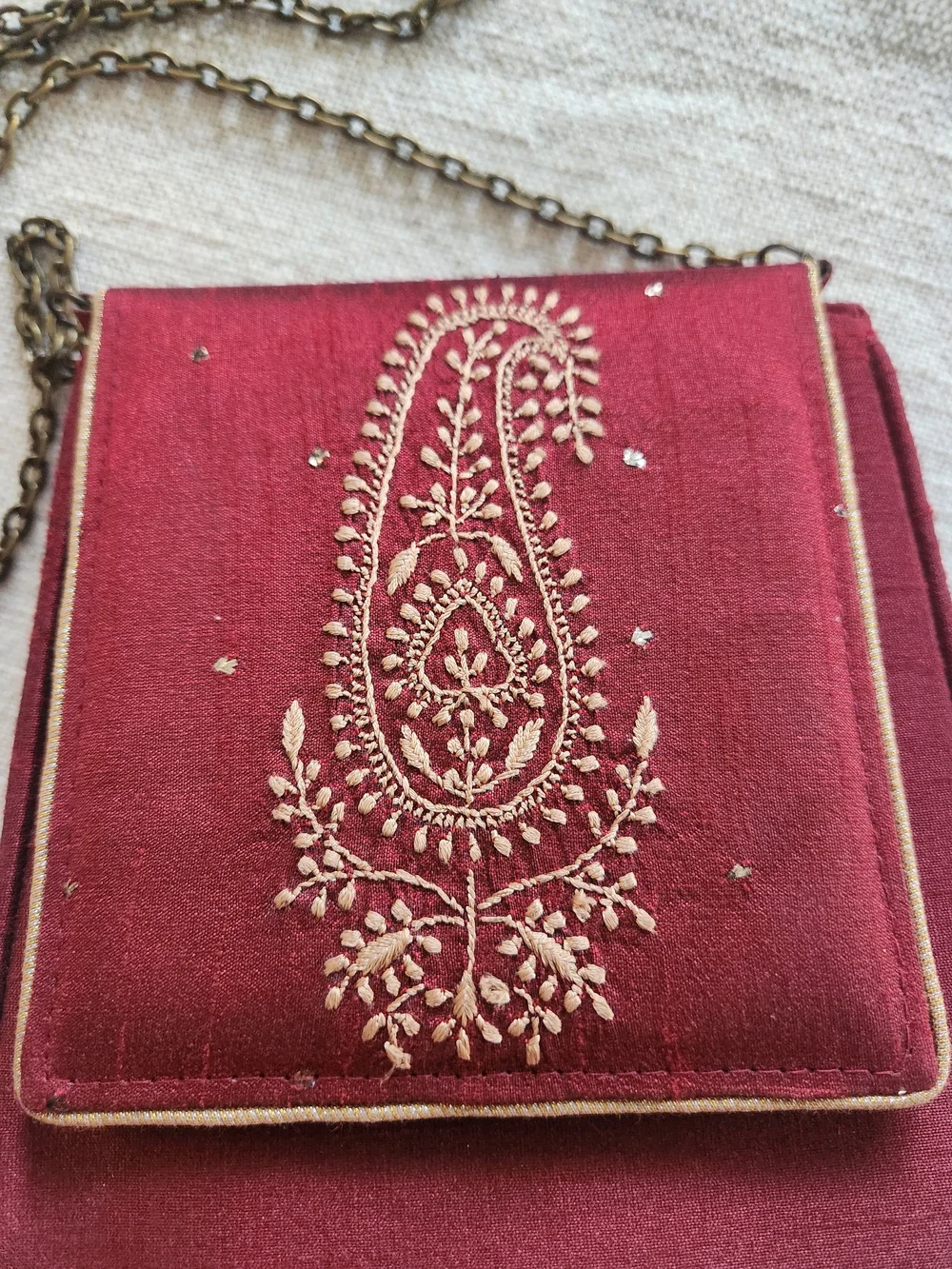 “New With Tags Fabindia Hand-Embroidered Silk Blend Crossbody Clutch